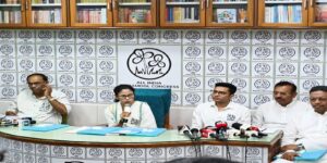 Conspiracy to Divide Bengal? Mamata Accuses BJP of Planning New State with Parts of Bihar