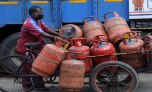 Big Shift in LPG Policy! No Need to Buy 14.2 kg Cylinder; Half-Filled Cylinders to Enter Market!
