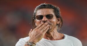 Why Did Shah Rukh Khan Skip the Mannat Tradition This Eid? King Khan Shares a Secretive Message for Fans