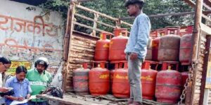 Big Shift in LPG Cylinders? Center Breaks Silence on Replacing 14.2kg with 10kg Tanks!