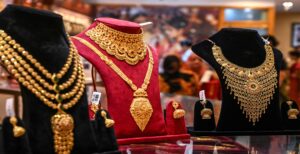 Gold Prices Rebound in Kolkata! Check Today’s Latest 22K & 24K Rates After a Sudden Hike!