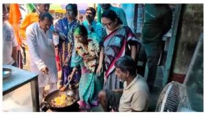 Frying ‘Chops’ & Rolling ‘Rotis’! TMC Candidates Adopt Unique Campaigning Styles to Woo Voters