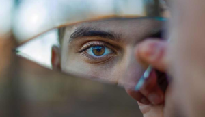 Broken Glass: Curse or Blessing? The Mind-Blowing Vastu Secret You Never Knew!