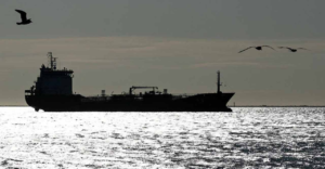 India’s Fuel Supply Stuck in Persian Gulf! 18 Indian Ships Anchored Amid Middle East Crisis