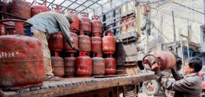 Mandatory Switch! LPG Connections To Be Blocked In PNG Enabled Areas, Centre Issues Deadline