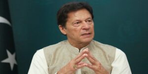 Is Imran Khan Losing His Eyesight? Reports Claim 85% Vision Loss in Right Eye in Adiala Jail