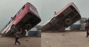 Tragedy in Bangladesh: Passenger Bus Plunges into Padma River at Daulatdia Ghat; Massive Casualties Feared!