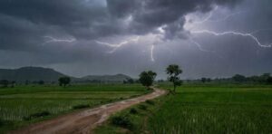 Kolkata Weather Alert: Weekend Rain Likely! 2 Key Reasons Behind the Sudden Storm Threat.