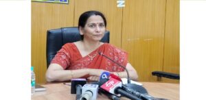 Election Duty Alert: DEO Smita Pandey Warns Civic Poll Staff of Severe Consequences!