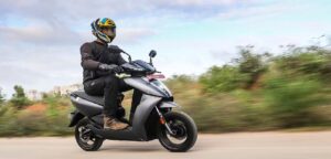 Buying an Electric Vehicle? Get Massive Subsidy from Central Govt! Huge Savings for Buyers