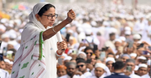 ‘If You Fear, You Die!’ Mamata Banerjee’s Explosive Speech at Red Road Eid Prayers.