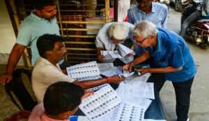 Election Fever Grips Bengal: 3.6 Crore Voters in First Phase, Deputy Commissioner’s Review Meet Tomorrow