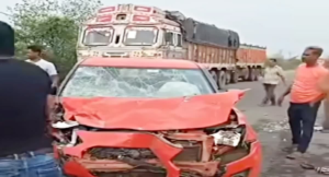 Horror on Basanti Highway; 3 Killed in Head-on Collision Between Auto and Car!