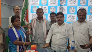 Mass Defection in Sandeshkhali: 50 BJP Leaders Join TMC Ahead of 2026 Bengal Polls
