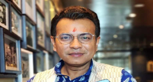 ‘Living in Hell!’ Rudranil Ghosh Hits the Streets of Shibpur, Records Viral Video in Stagnant Water
