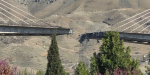 Middle East on the Brink! US Destroys Iran’s B-1 Bridge; Tehran Vows Massive Retaliation