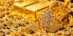 Gold Prices Skyrocket to ₹1.5 Lakh! Geopolitical Tensions Fuel Record Surge in India