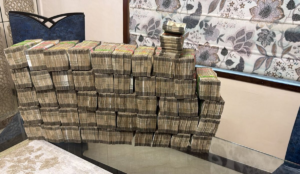 ED Strikes Kolkata Before Polls! ₹1.20 Crore Cash Seized in Behala, Firearms Found in Kasba